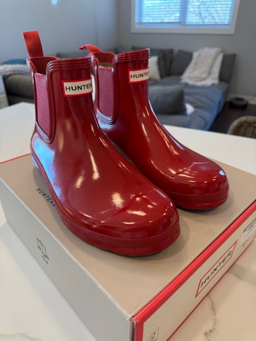 Women’s Hunter Gloss Red Chelsea Rain Boots